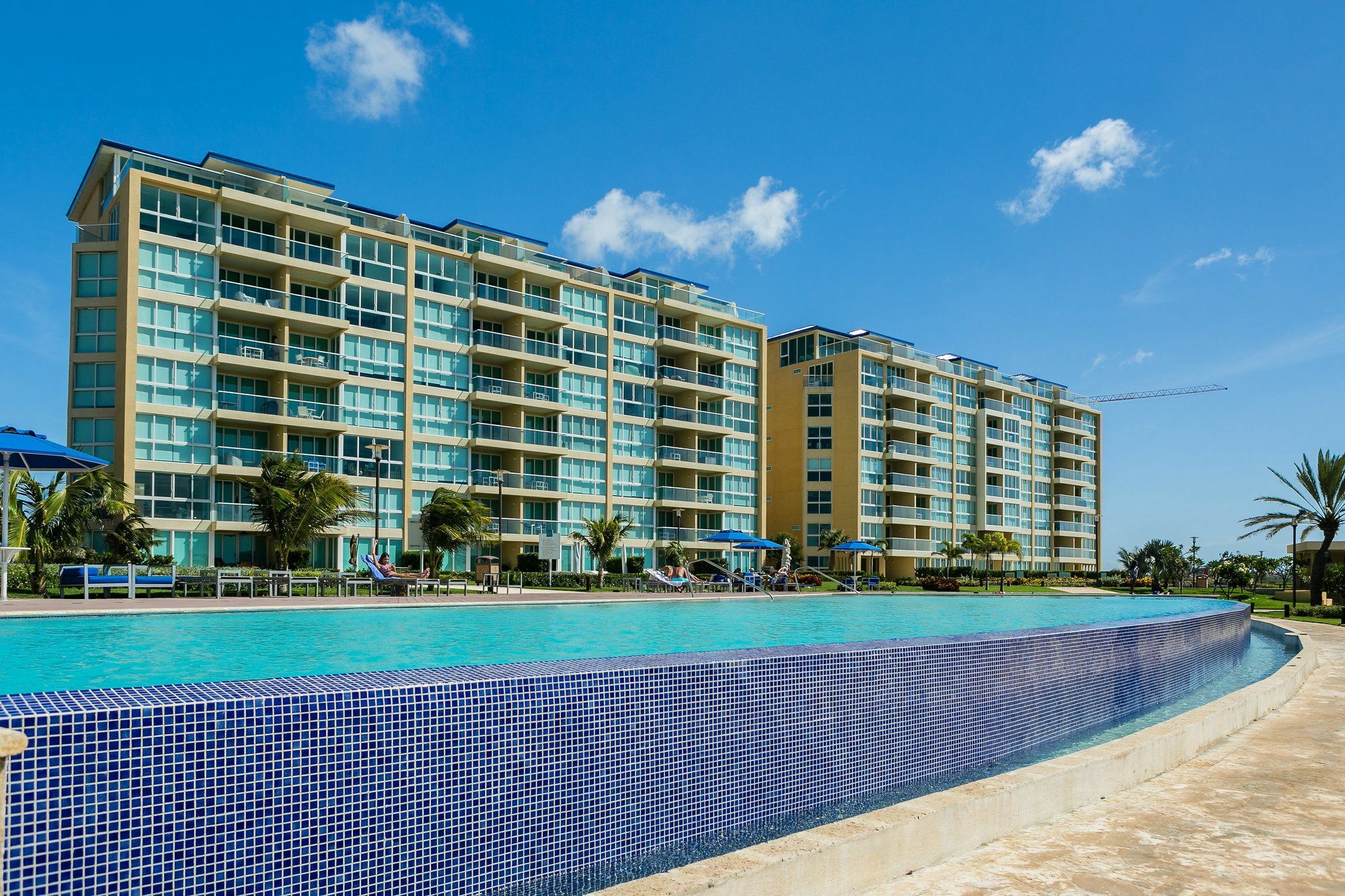 Blue Residences Palm Beach Exterior photo