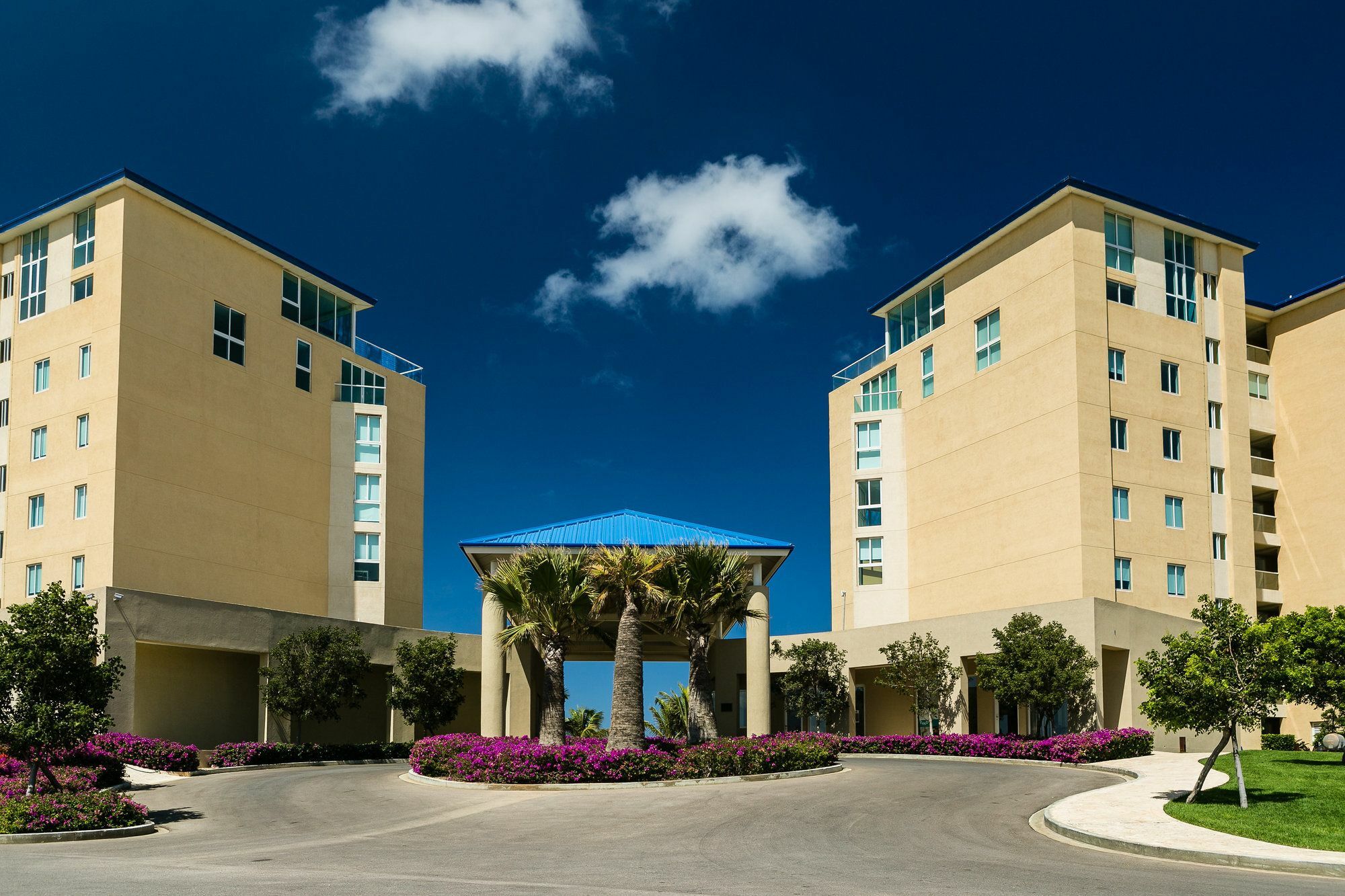 Blue Residences Palm Beach Exterior photo